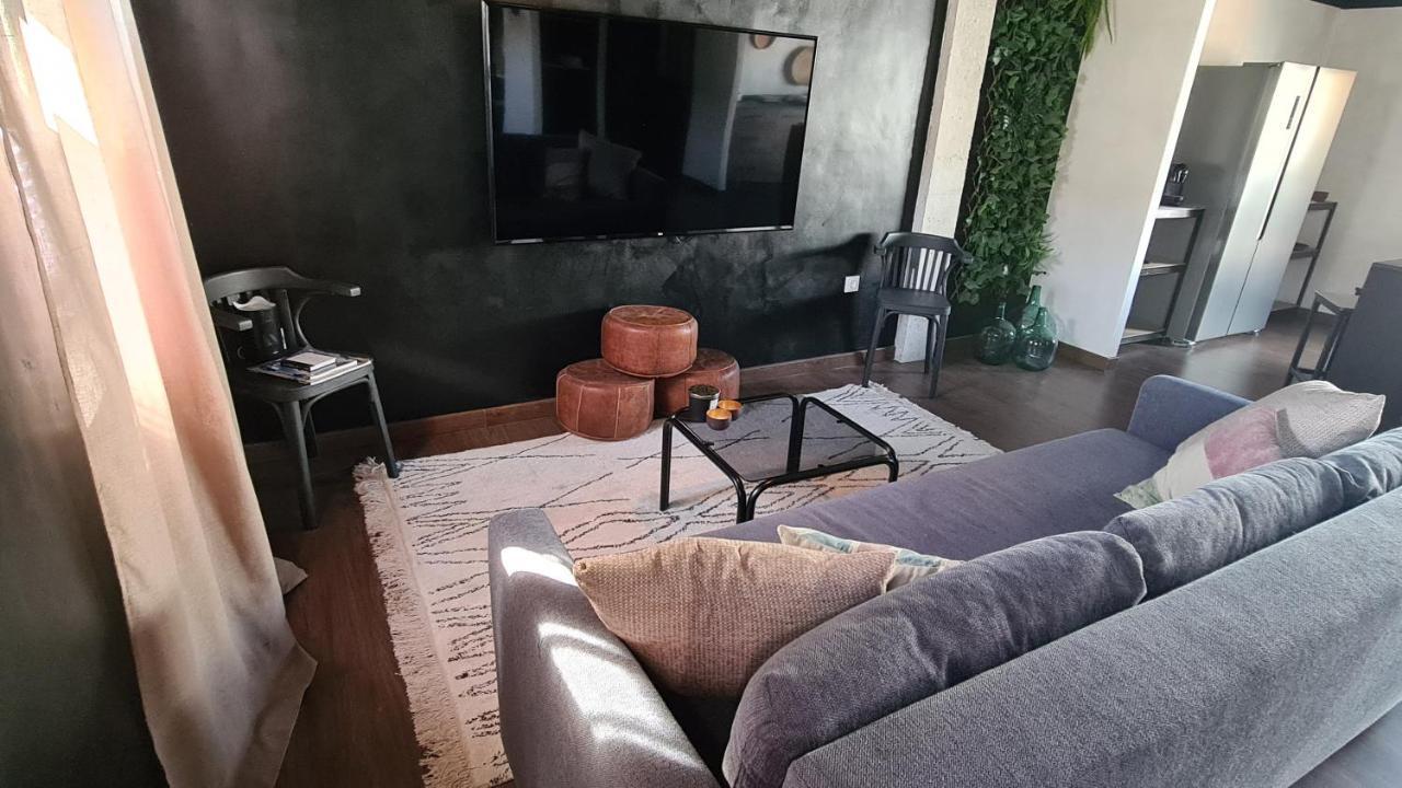 La Black Casa Zafra Εξωτερικό φωτογραφία